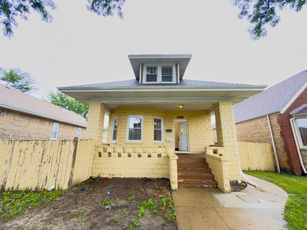 3229 W 62nd Street , Chicago, IL 60629