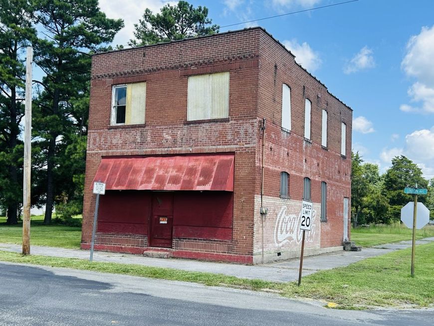Main Photo
