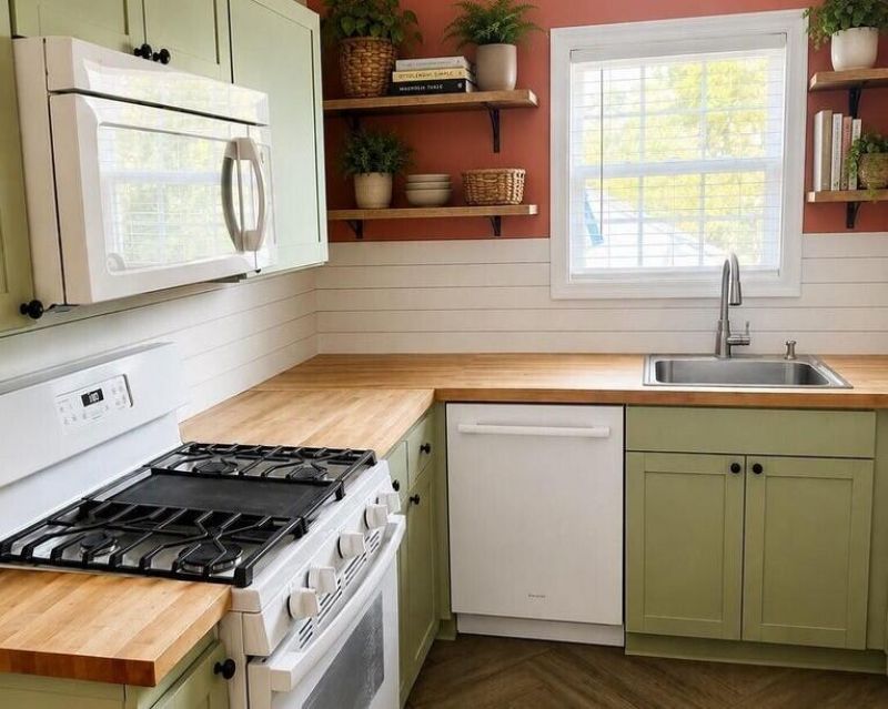 3 Strawberry Lane Photo 13