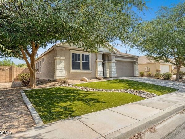 7124 W PALMAIRE Avenue W, Glendale, AZ 85303