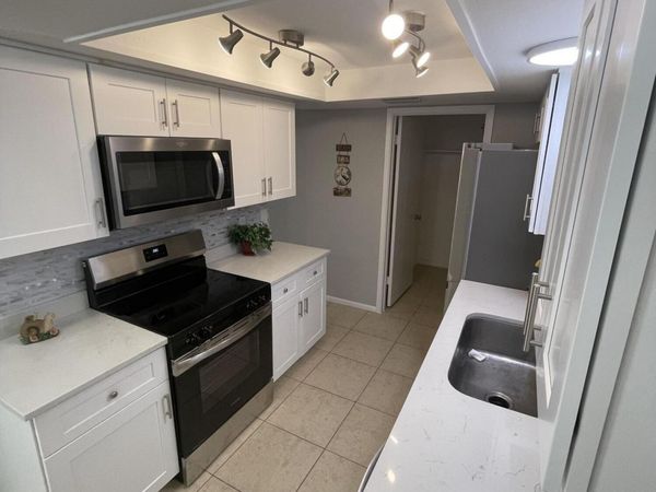 629 N MESA Drive, Unit 27, Mesa, AZ 85201