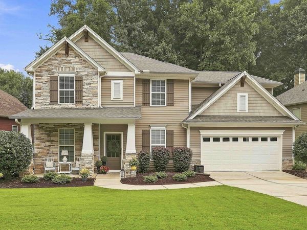 142 Highwoods Parkway, Newnan, GA 30265