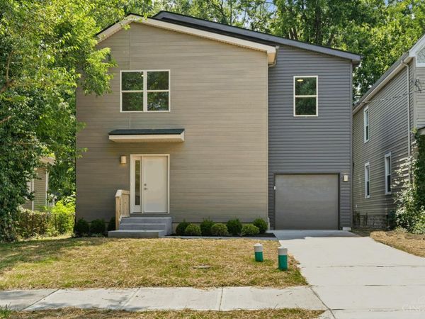 1869 Kinney Avenue, Cincinnati, OH 45207