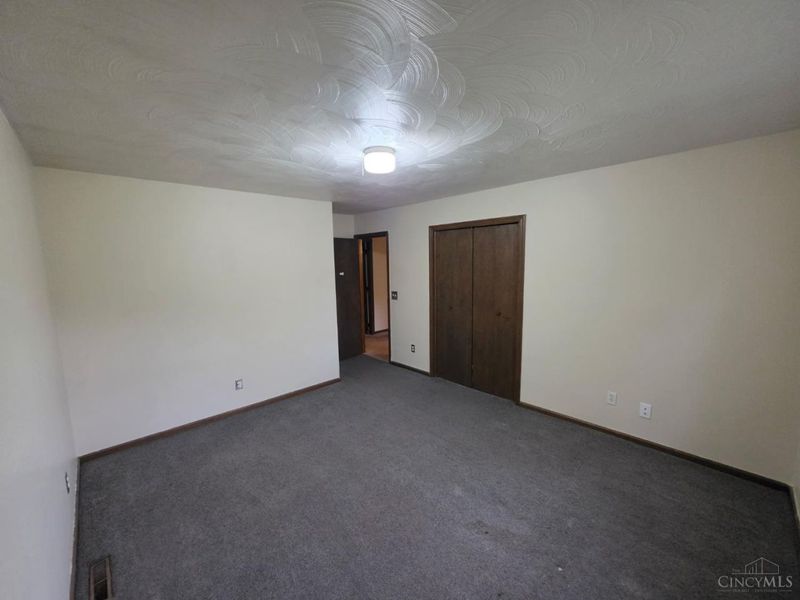 7483 Horizon Hill Drive, Clearcreek Twp., OH 45066 Photo 13
