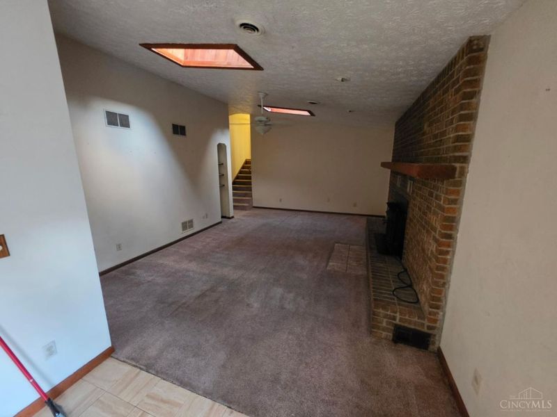 7483 Horizon Hill Drive, Clearcreek Twp., OH 45066 Photo 8