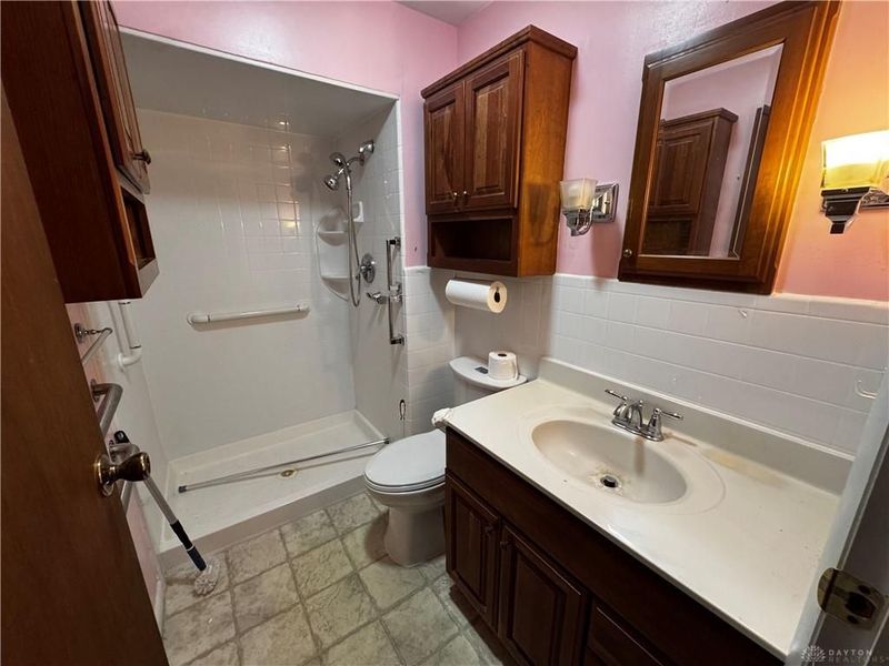 924 Warburton Drive, Trotwood, OH 45426 Photo 13