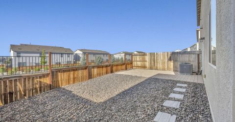 8863 Wolf Moon Drive, Reno, NV 89506 Photo