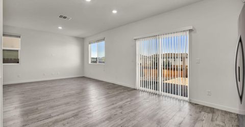 8863 Wolf Moon Drive, Reno, NV 89506 Photo