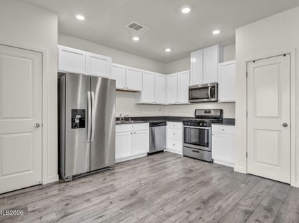 8863 Wolf Moon Drive, Reno, NV 89506 Photo