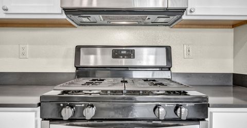 8863 Wolf Moon Drive, Reno, NV 89506 Photo
