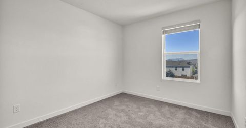 8863 Wolf Moon Drive, Reno, NV 89506 Photo