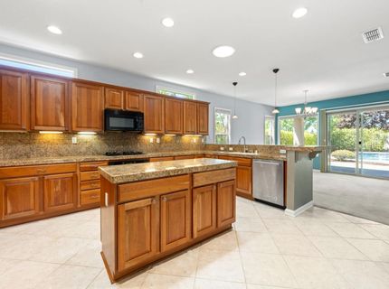 2048 Fallen Leaf Ln, Lincoln, CA 95648 Photo