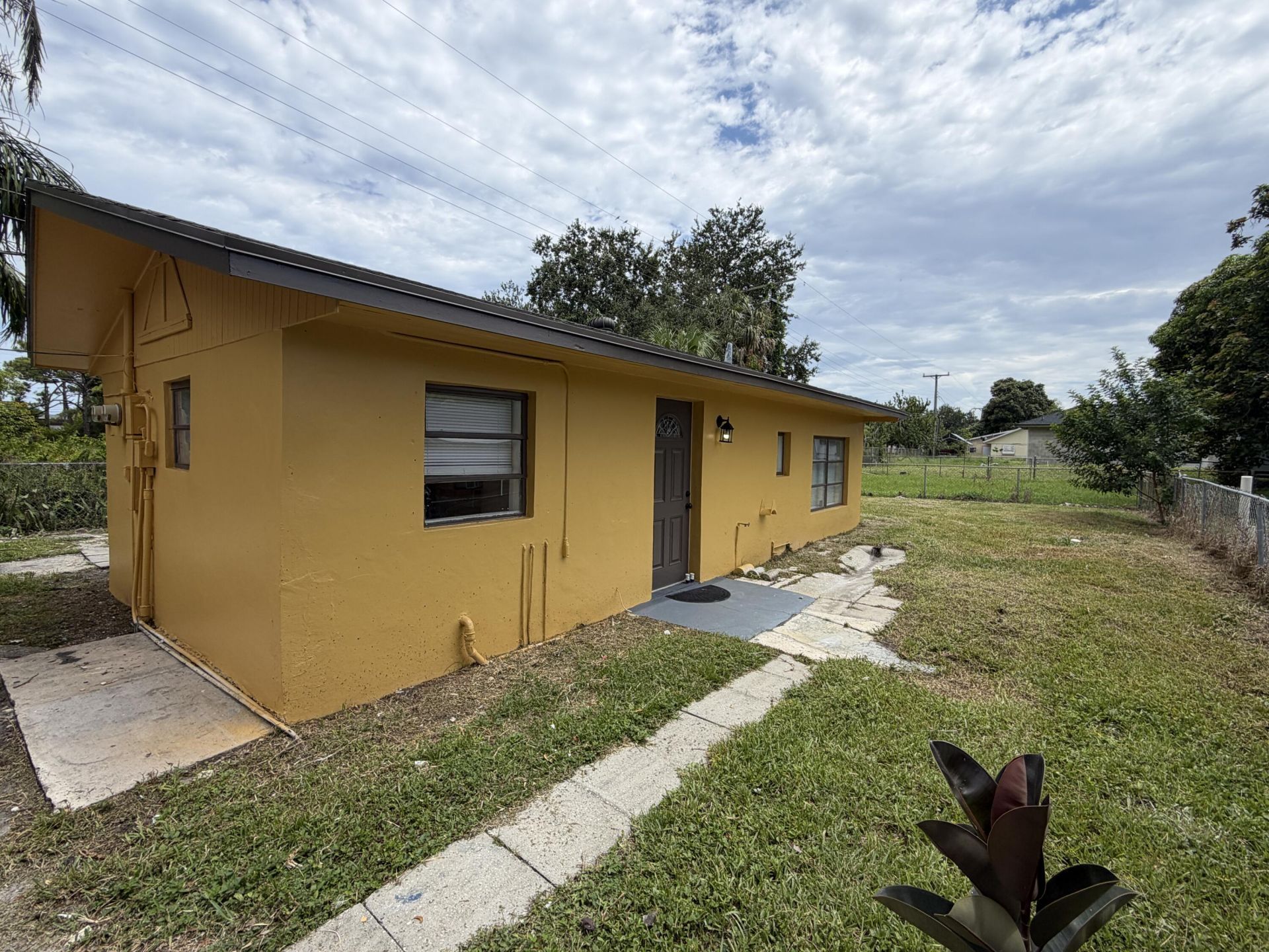 2320 Sunrise Drive, Unit (Back Unit, West Palm Beach, FL 33415 Photo