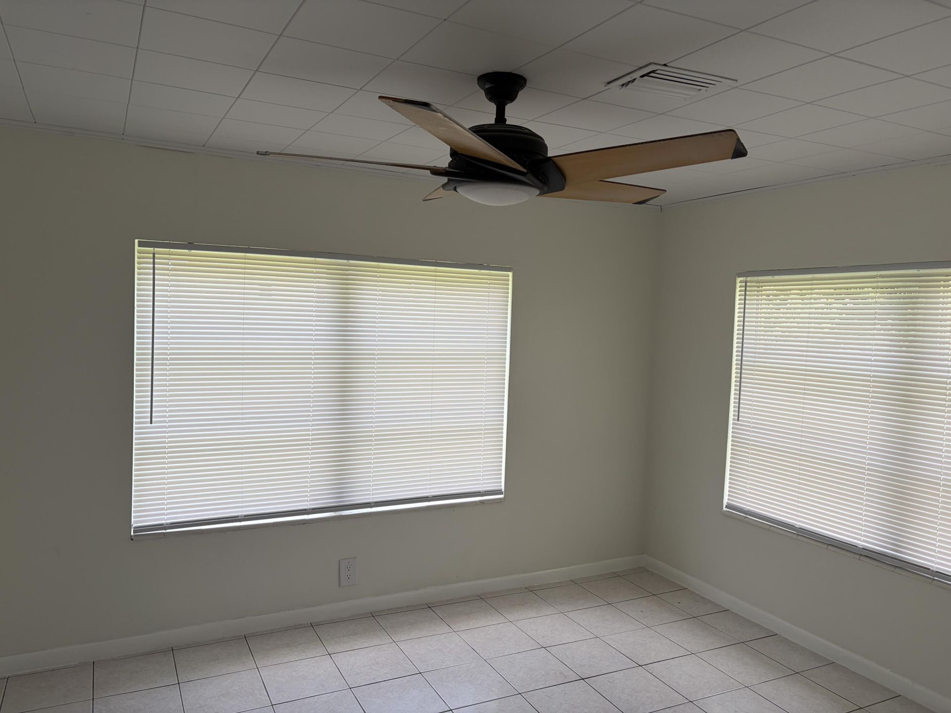 2320 Sunrise Drive, Unit (Back Unit, West Palm Beach, FL 33415 Photo