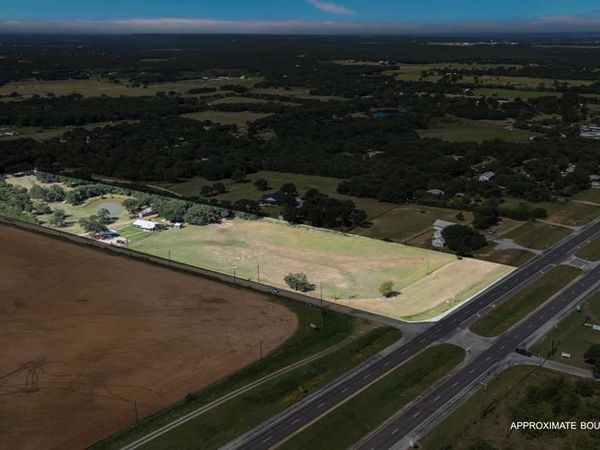 200 Cool Junction Road , Millsap, TX 76066