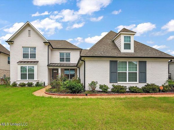 372 Fawn Grove Trail, Hernando, MS 38632