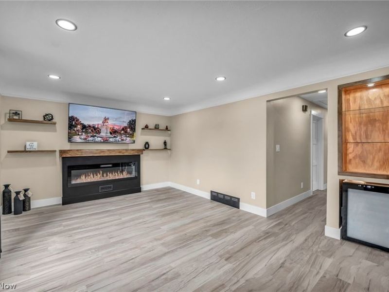 18509 Preston Road, Warrensville Heights, OH 44128 Photo 6