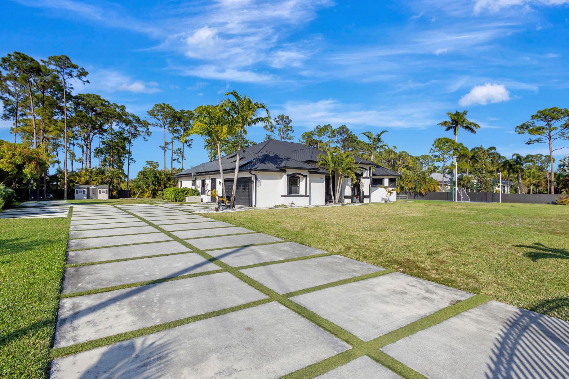 13803 Citrus Grove Boulevard, The Acreage, FL 33412 Photo