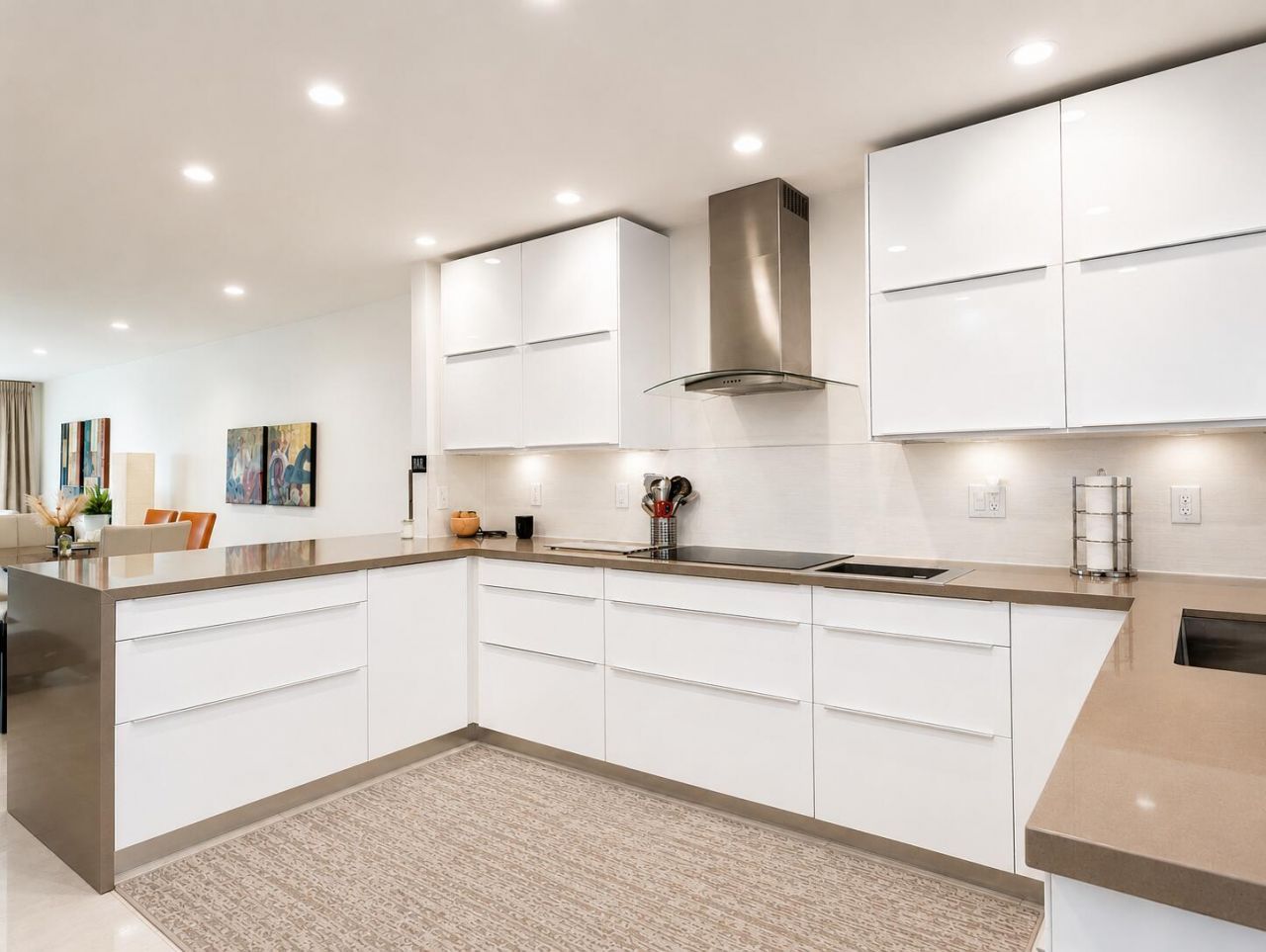 725 N Riverside Drive, Unit 105, Pompano Beach, FL 33062 Photo