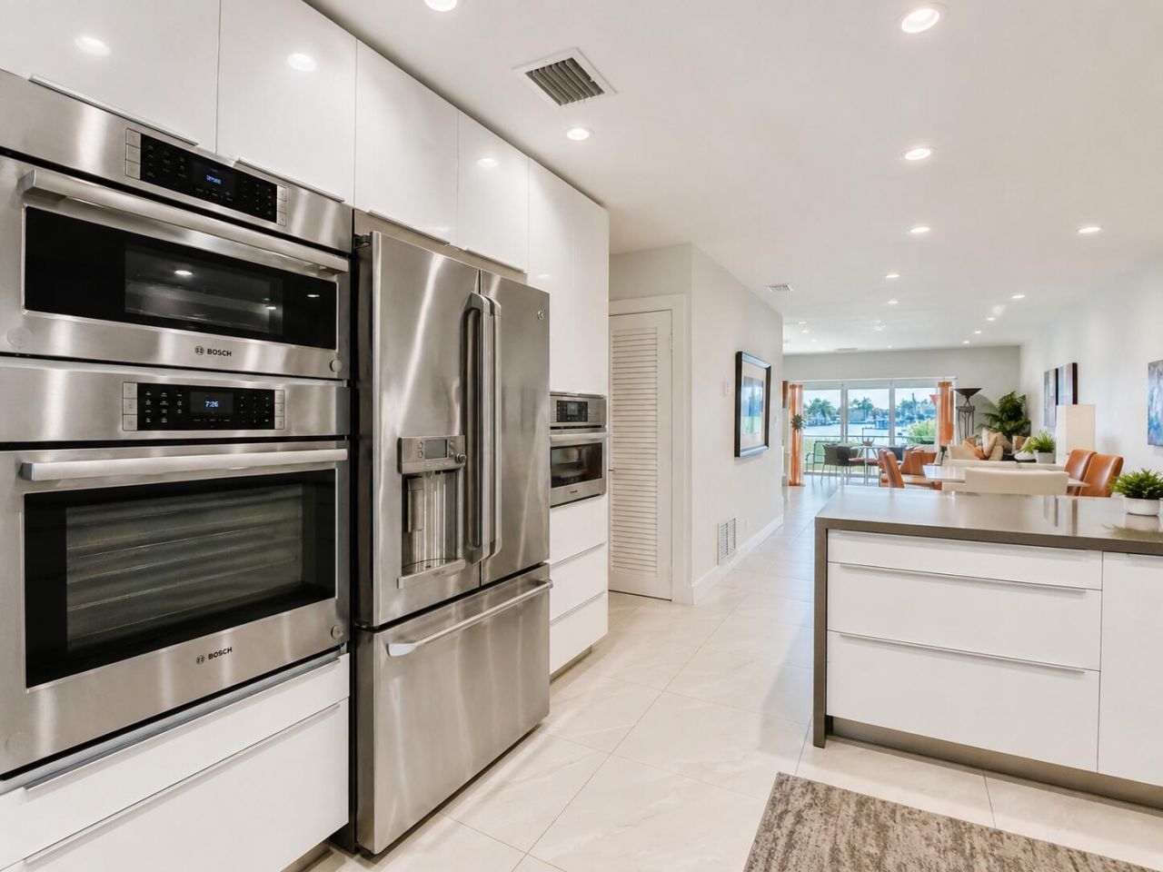 725 N Riverside Drive, Unit 105, Pompano Beach, FL 33062 Photo