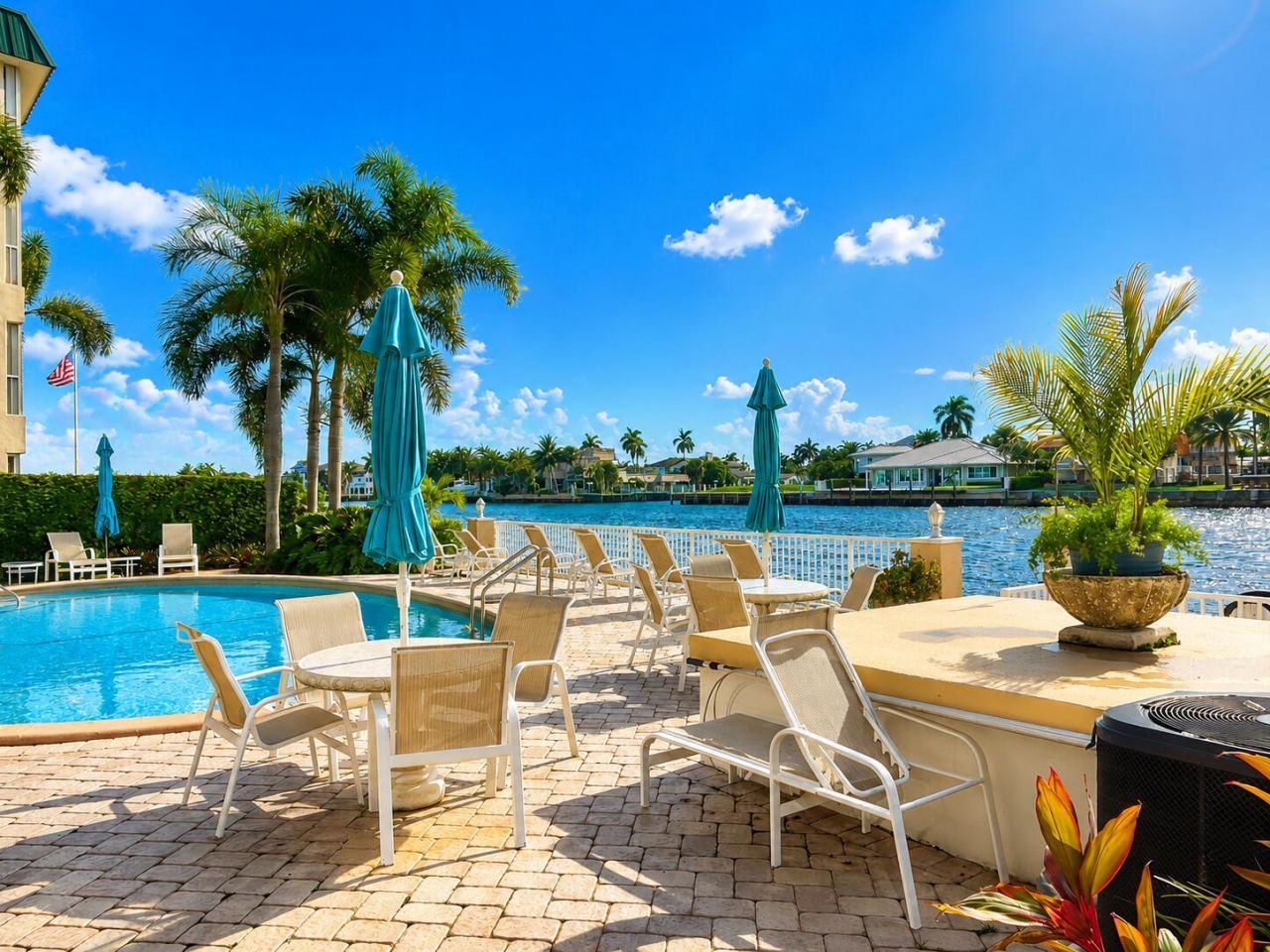 725 N Riverside Drive, Unit 105, Pompano Beach, FL 33062 Photo