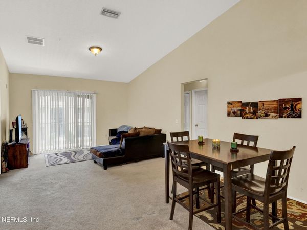 6111 MAGGIES Circle, Unit 115, Jacksonville, FL 32244