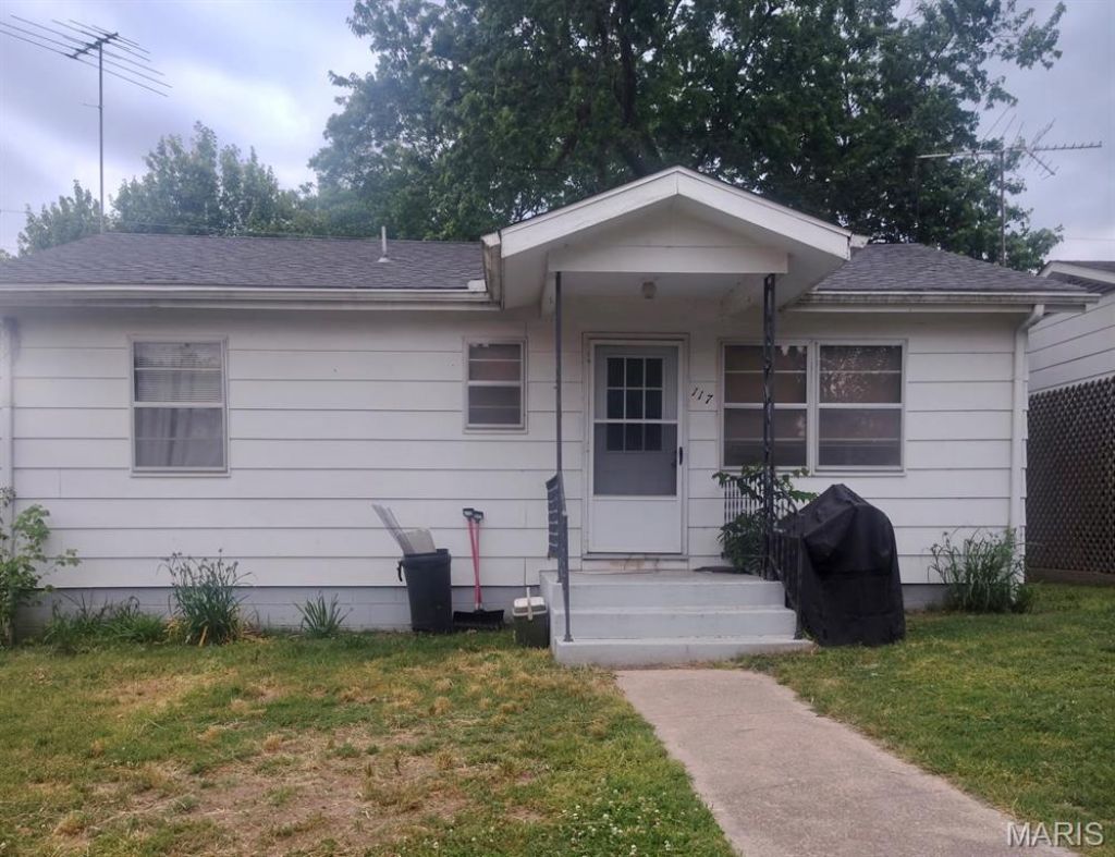 117 S Blair Street , Advance, MO 63730 Main Photo