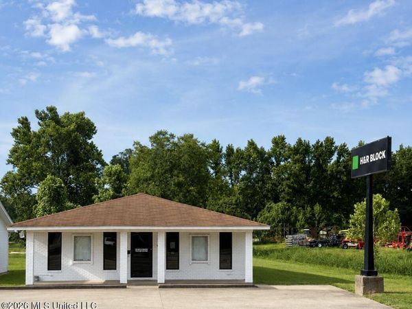 407 Pinola Drive, Magee, MS 39111