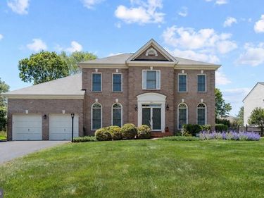4804 LEIGHFIELD VALLEY DRIVE , CHANTILLY, VA 20151