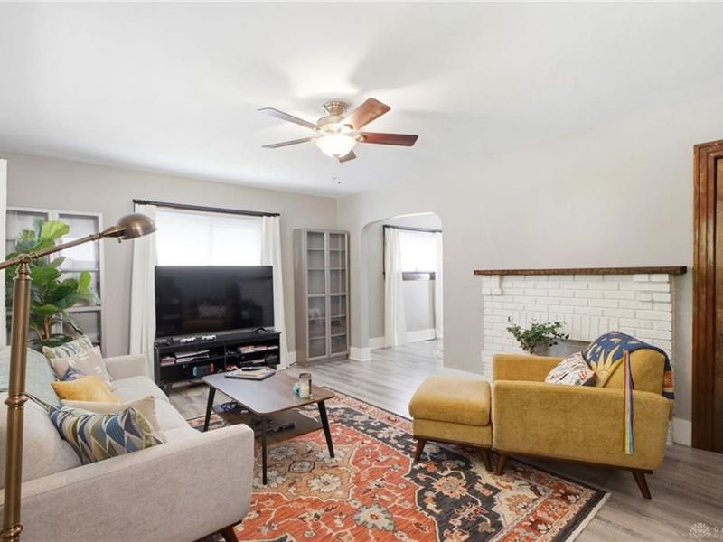 663 Greenlawn Avenue, Dayton, OH 45403 Photo 6