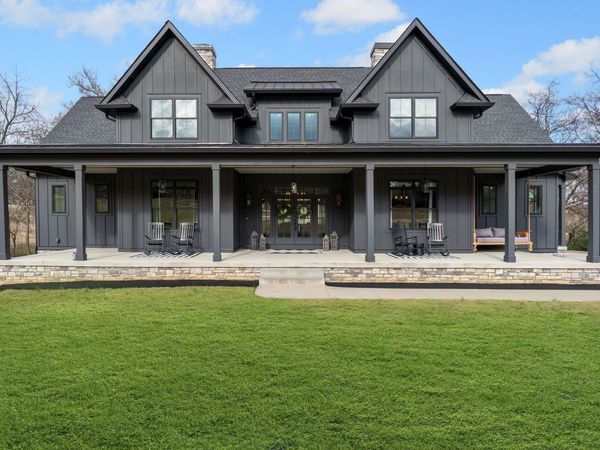 741 Saundersville Ferry Rd , Mount Juliet, TN 37122