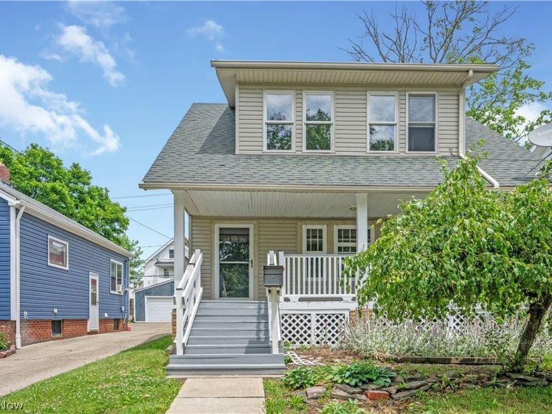 3014 Oak Park Avenue, Cleveland, OH 44109 Photo 2
