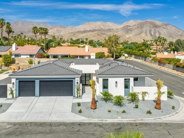 47195 Golden Bush Court, Palm Desert, CA 92260