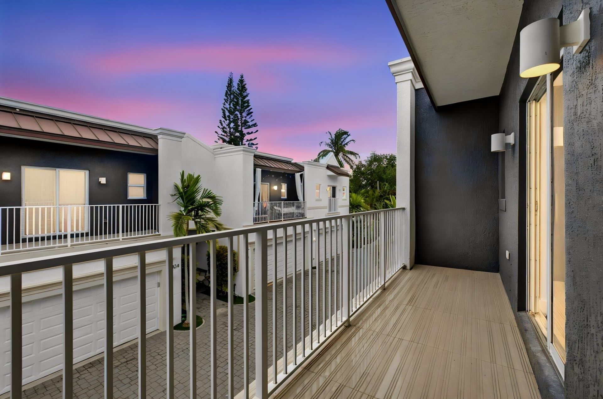 432 SE 16th Street, Unit 432, Fort Lauderdale, FL 33316 Photo
