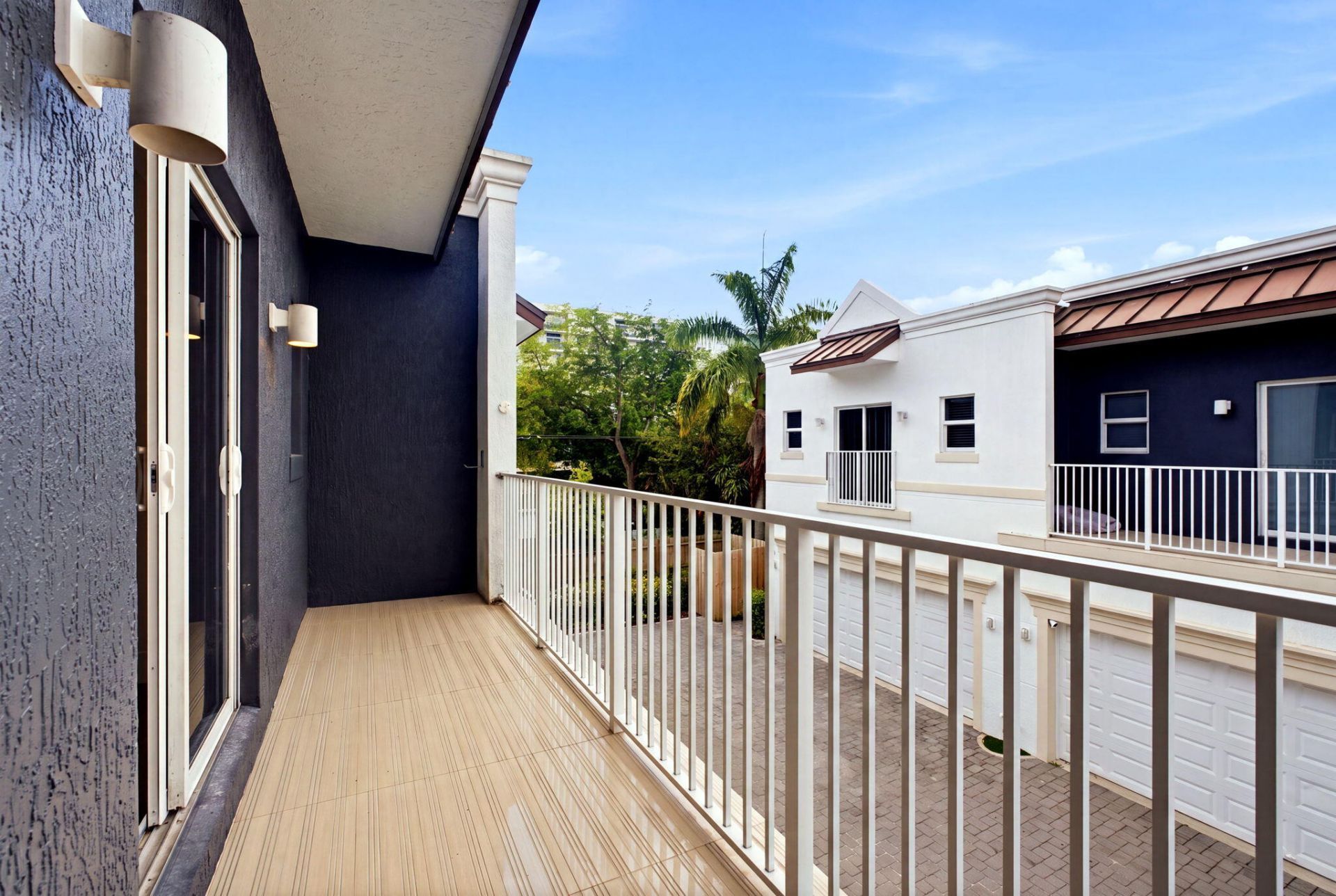 432 SE 16th Street, Unit 432, Fort Lauderdale, FL 33316 Photo