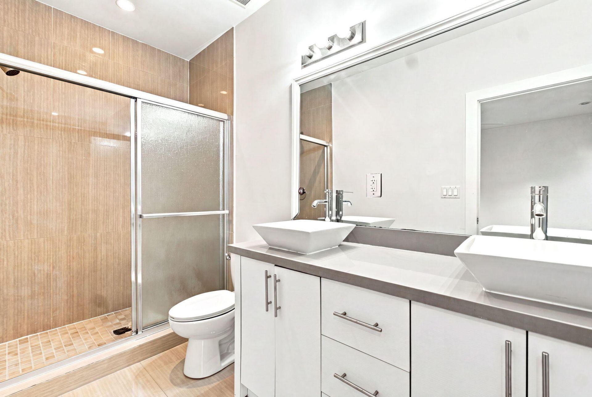 432 SE 16th Street, Unit 432, Fort Lauderdale, FL 33316 Photo