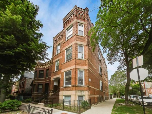 858 N Wolcott Avenue, Unit 1, Chicago, IL 60622