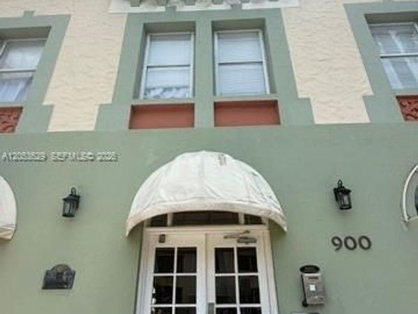 900 16th St, Unit 104, Miami Beach, FL 33139