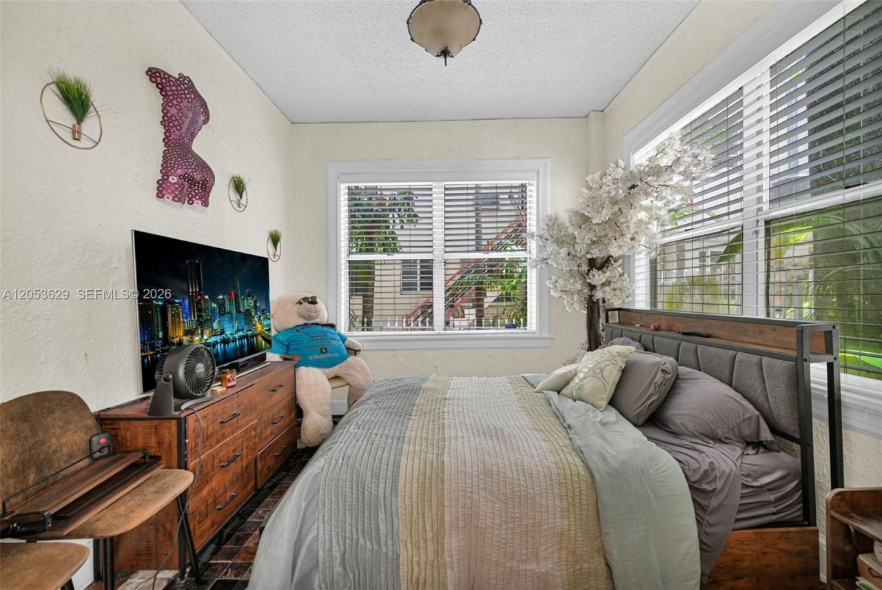 900 16th St, Unit 104, Miami Beach, FL 33139 Photo
