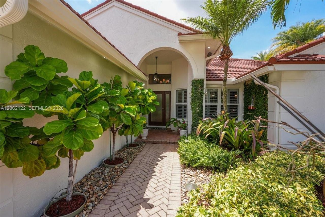 894 Spoonbill Cir, Weston, FL 33326 Photo