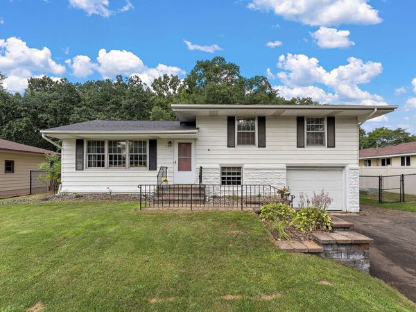 200 Rice Creek Boulevard NE, Fridley, MN 55432