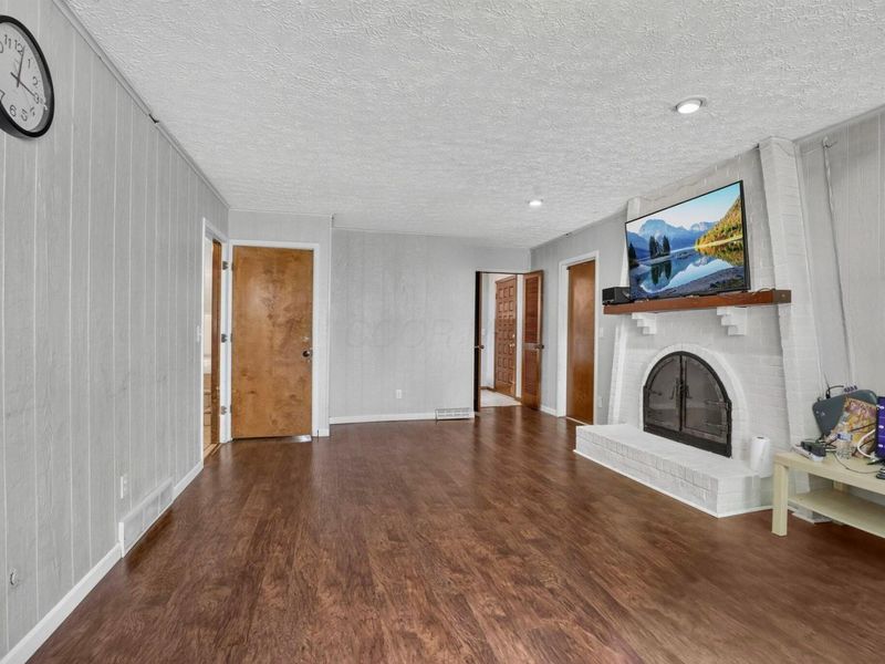5071 Treeridge Street , Columbus, OH 43229 Photo 18