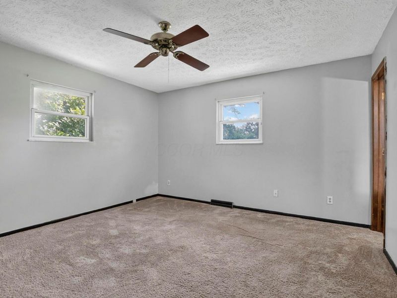 5071 Treeridge Street , Columbus, OH 43229 Photo 30