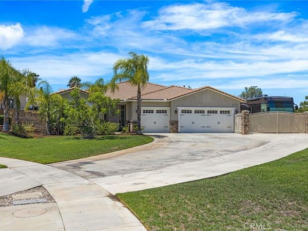 2360 Jean Marie, Corona, CA 92882