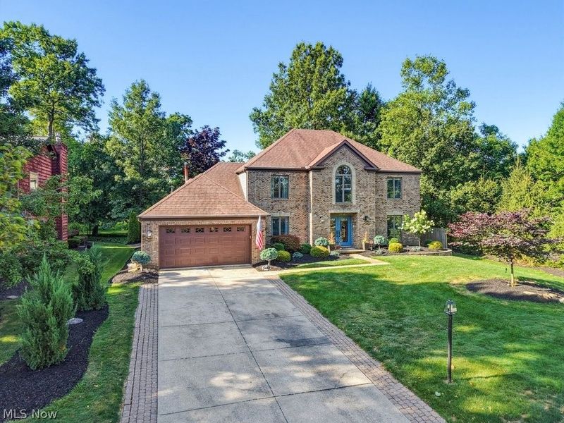 17553 Deer Ridge Circle , Strongsville, OH 44136 Photo 2