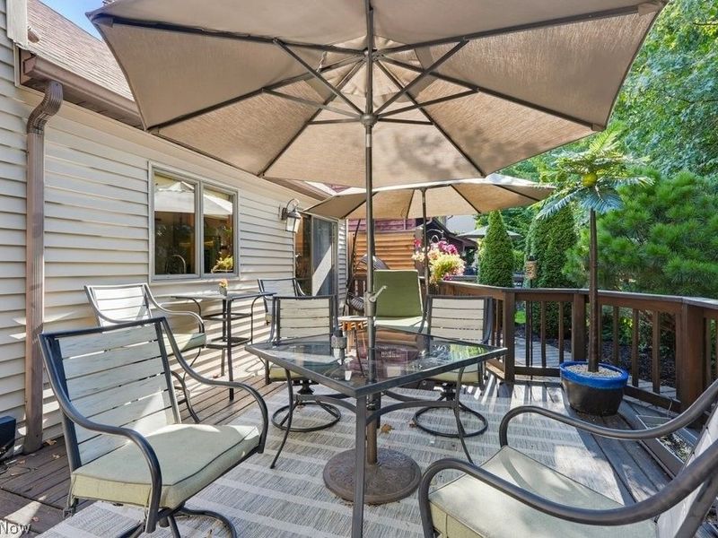 17553 Deer Ridge Circle , Strongsville, OH 44136 Photo 39