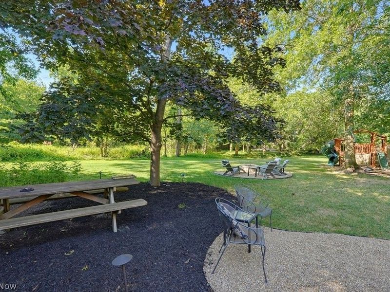 17553 Deer Ridge Circle, Strongsville, OH 44136 Photo 43