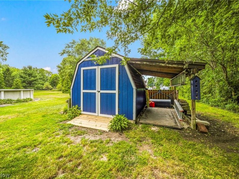 5758 Fitch Road, North Olmsted, OH 44070 Photo 12