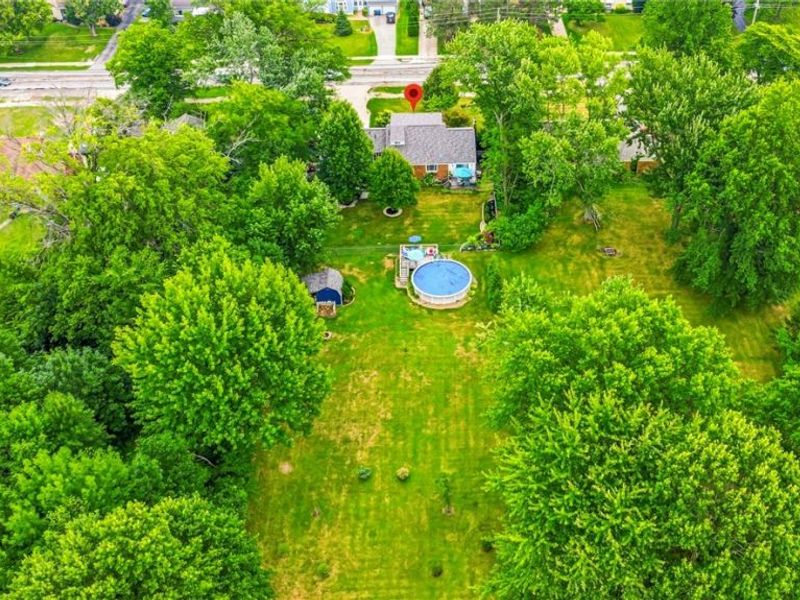 5758 Fitch Road, North Olmsted, OH 44070 Photo 4