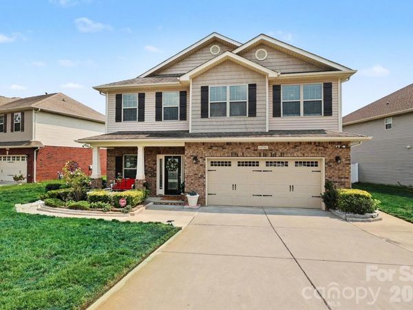 14706 Vaughan Drive, Charlotte, NC 28273
